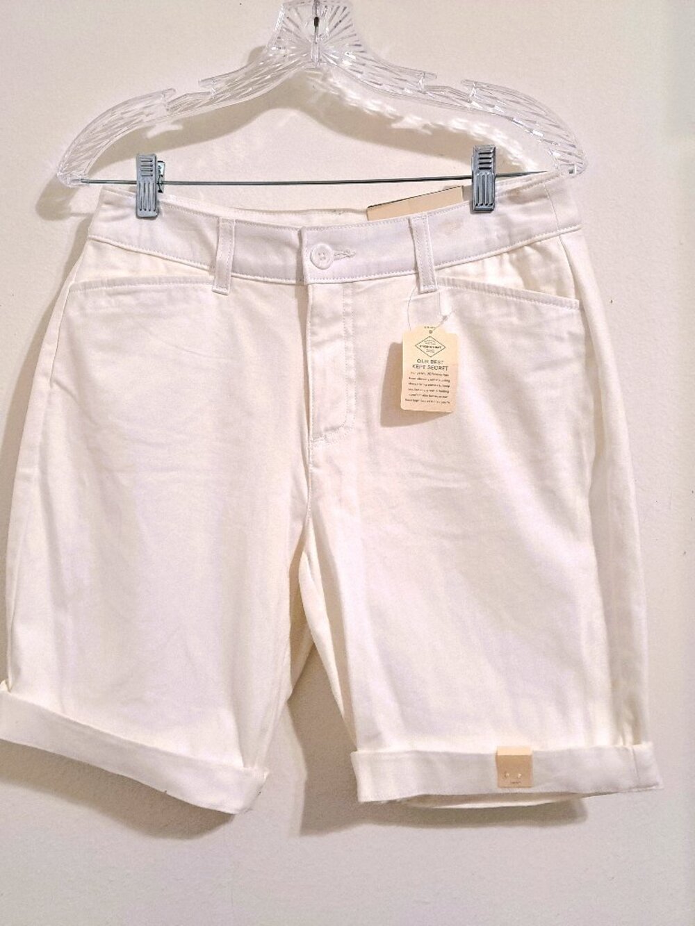 St John's Bay Women's Bermuda Shorts Mid-Rise Cotton White Size 8P NWT